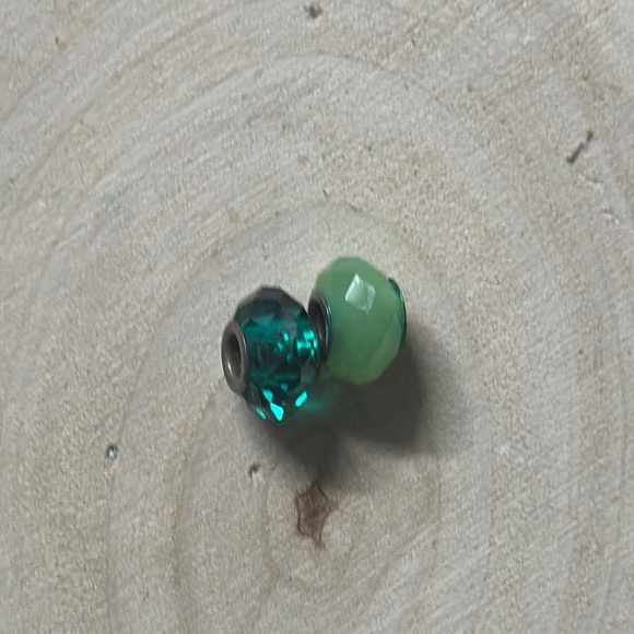 Lot of 5 bracelet charms - green & silver - Picture 9 of 11